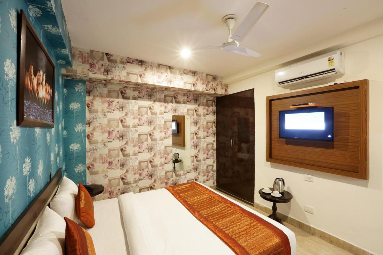 Hotel Green Plaza At Airport Nueva Delhi Exterior foto