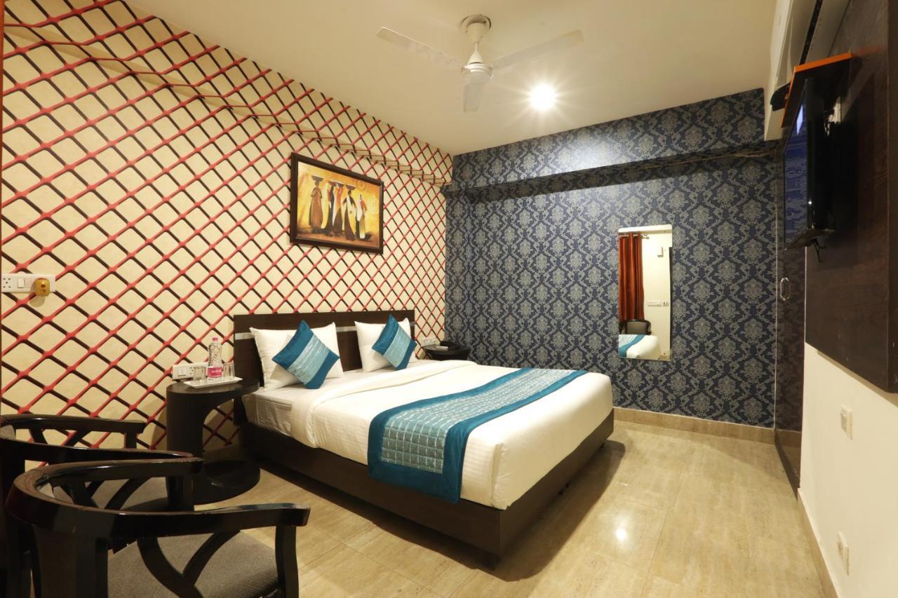 Hotel Green Plaza At Airport Nueva Delhi Exterior foto