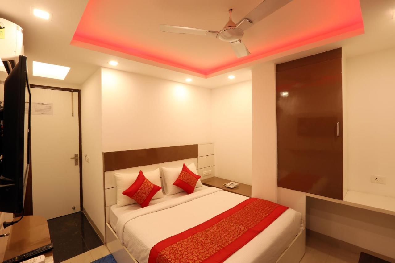 Hotel Green Plaza At Airport Nueva Delhi Exterior foto